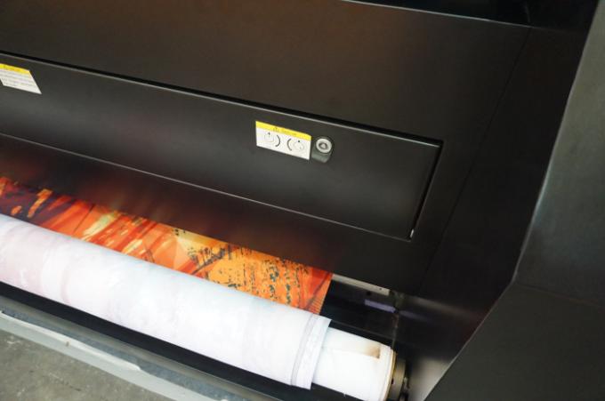 실내와 옥외 자동적인 디지털 방식으로 직물 인쇄기를 구르는 목록 0