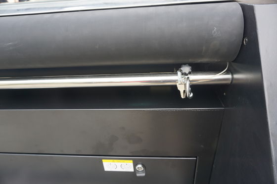 기치를 위로 구르기 위하여 만들 것이다 다색 자동적인 직물 디지털 방식으로 인쇄기