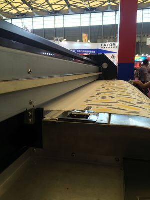 인쇄 해결책을 만드는 표본을 위한 디지털 방식으로 직물 인쇄기