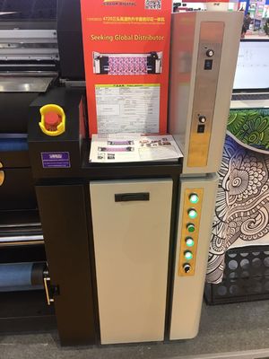 Epson 4720 깃발 우산 천막과 직물을 위해 자동 맨 위 디지털 방식으로 직물 인쇄기