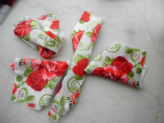 상보 만들기를 위한 입히는 폴리에스테 공단 디지털 방식으로 인쇄 직물