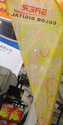 폴리에스테가 입히는 날실을 가진 디지털 방식으로 승화 인쇄 직물에 의하여 뜨개질을 했습니다