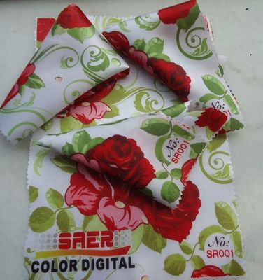 상보 만들기를 위한 입히는 폴리에스테 공단 디지털 방식으로 인쇄 직물