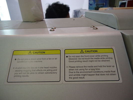 실내 승화 직물 epson 다기능 인쇄 기계 깃발 인쇄 광고를 위해 1.6M